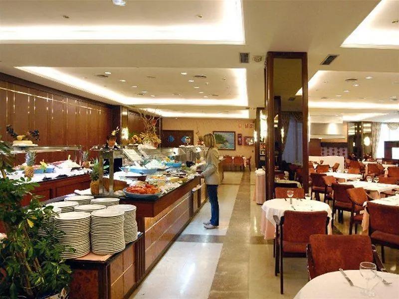 Hotel Evenia Olympic Garden Lloret de Mar España